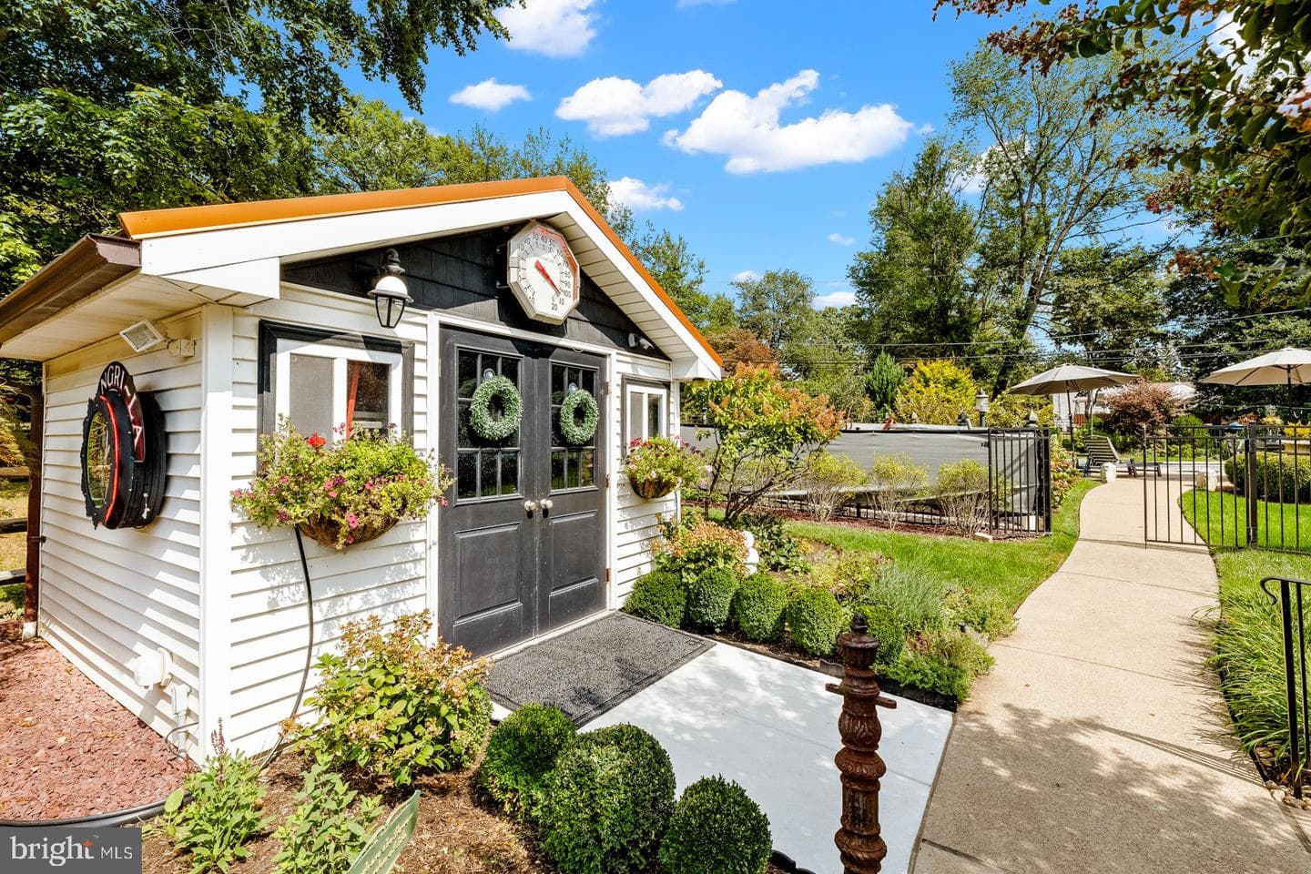 517 Georgian Road photo 53