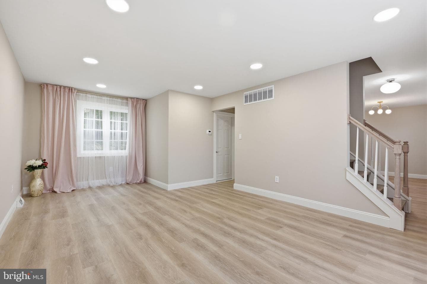 2213 Camp Hill Road photo 8
