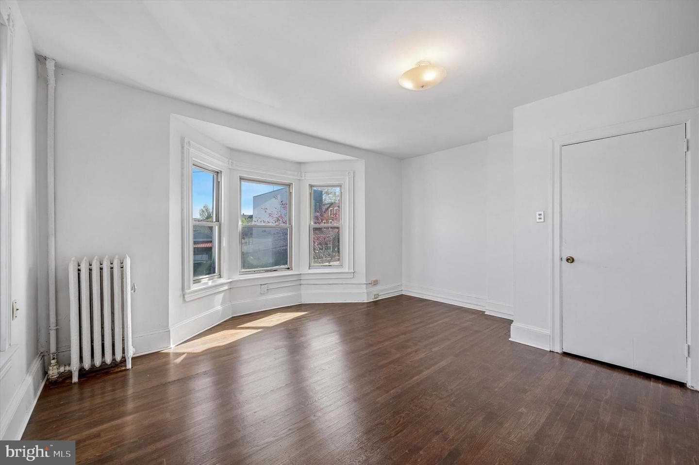 133 W 3rd Avenue photo 17