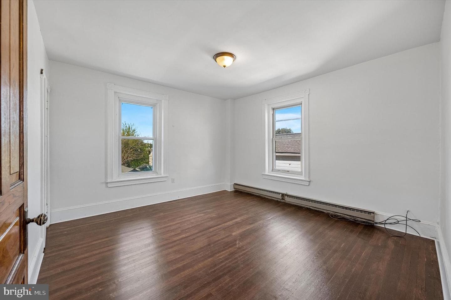 133 W 3rd Avenue photo 19