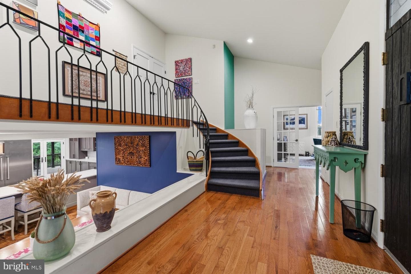 1074 Pheasant Road photo 3
