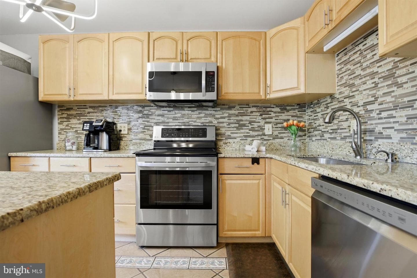 286 Birch Drive photo 9