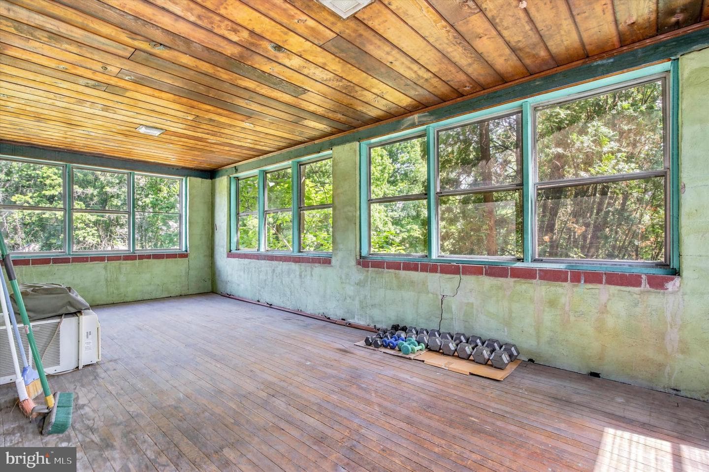 2206 Lenhart Road photo 9