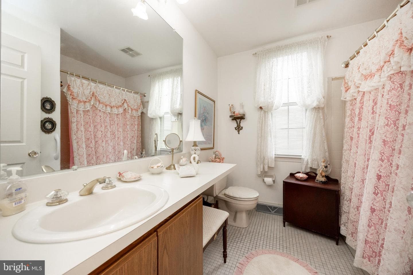 892 Carriage Way photo 22