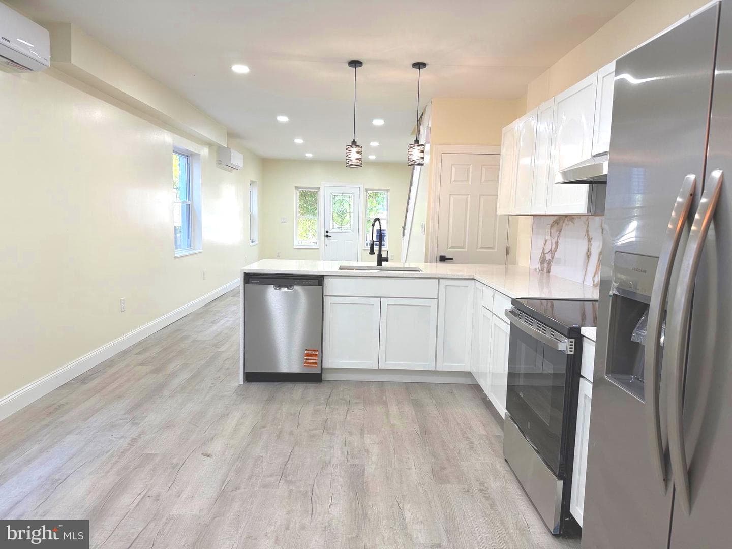 527 Beech Street photo 24