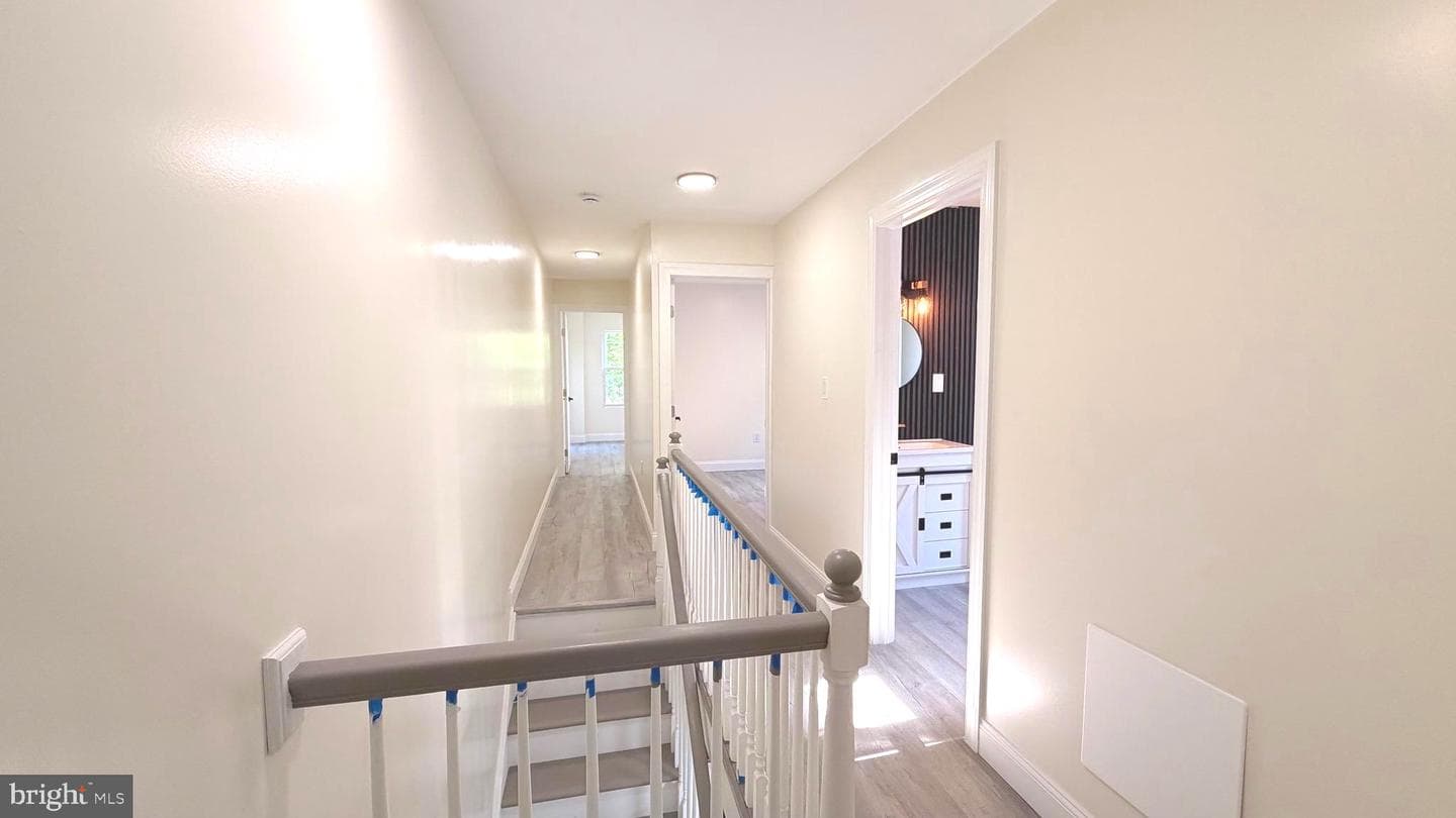 527 Beech Street photo 35