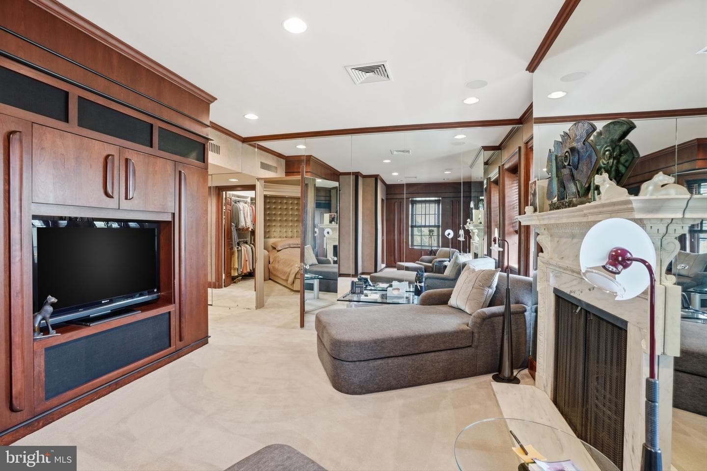 1035 Wright Drive photo 34