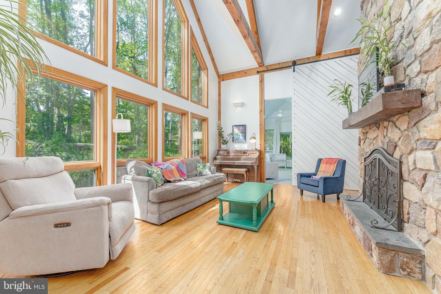 147 Highland Road photo 12