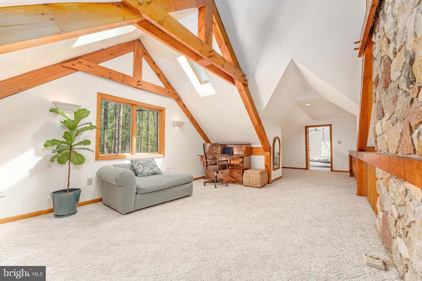 147 Highland Road photo 42
