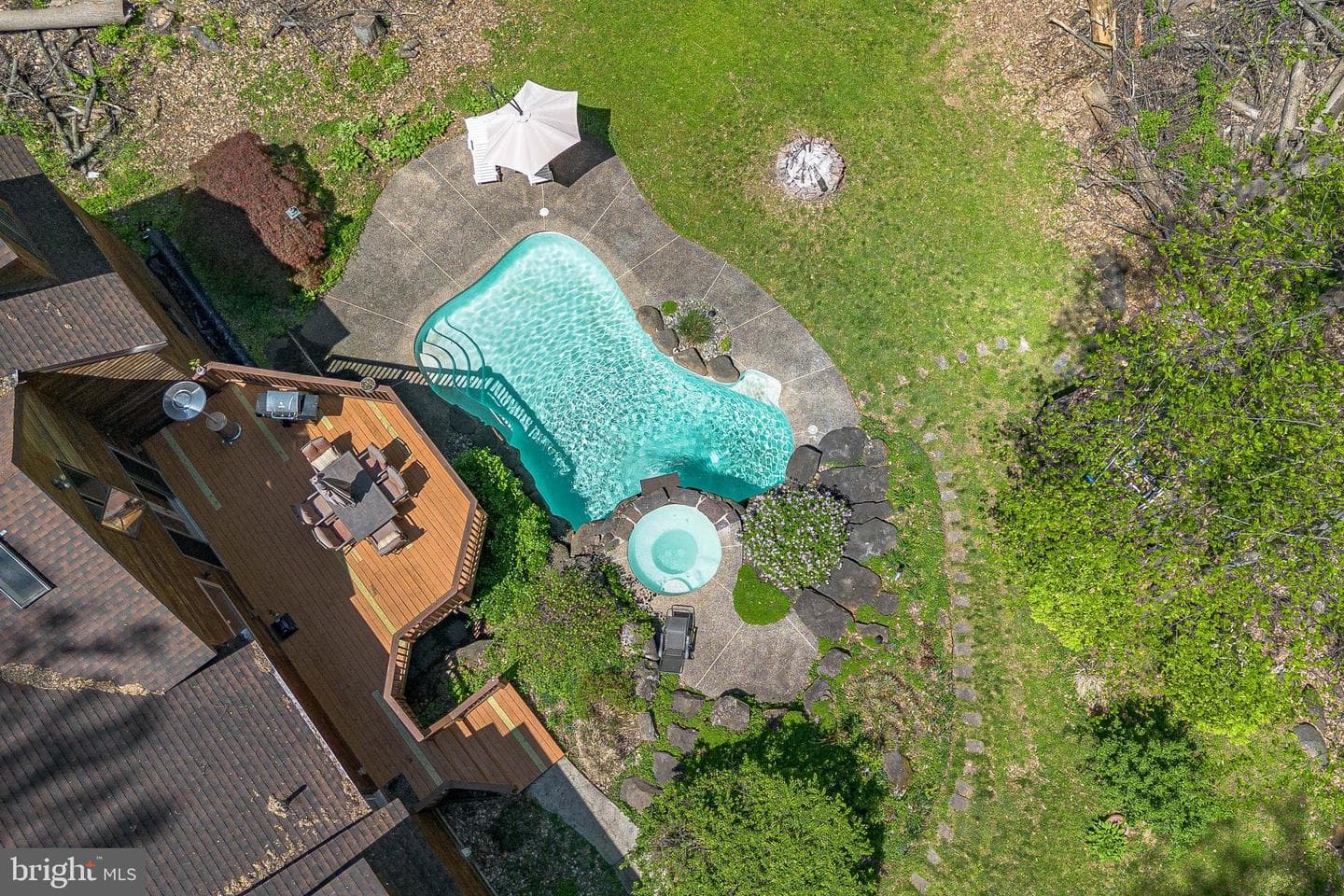 147 Highland Road photo 85