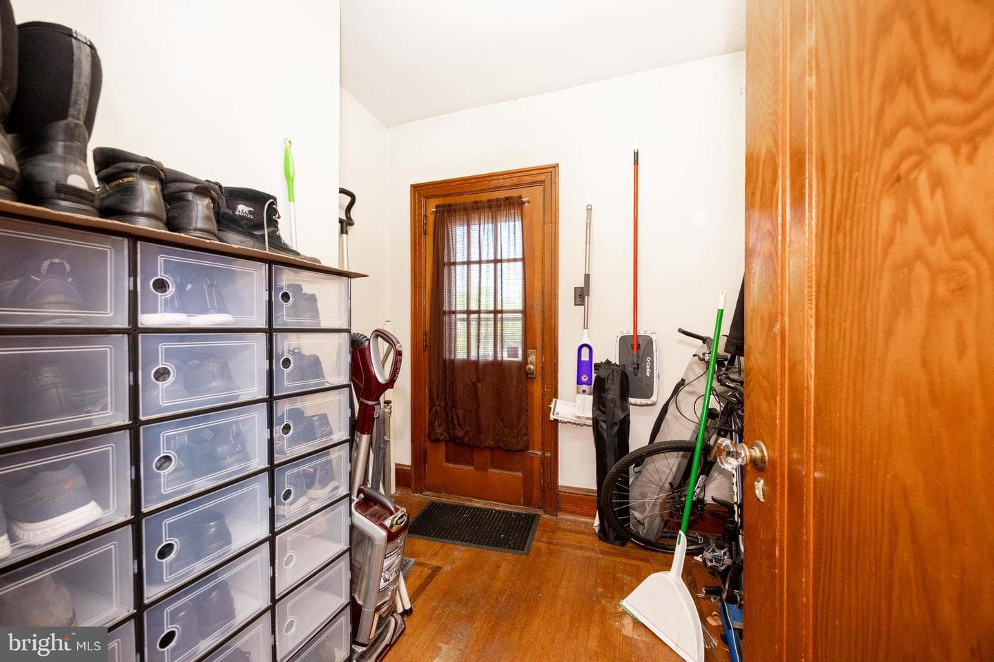 501 N Charlotte Street photo 17