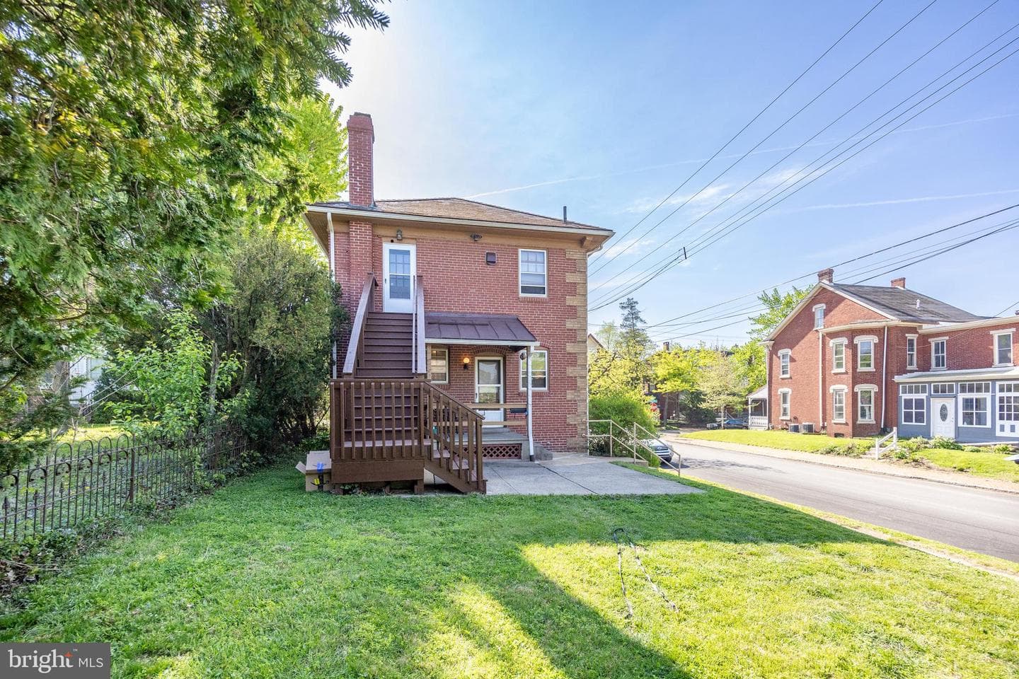 501 N Charlotte Street photo 3