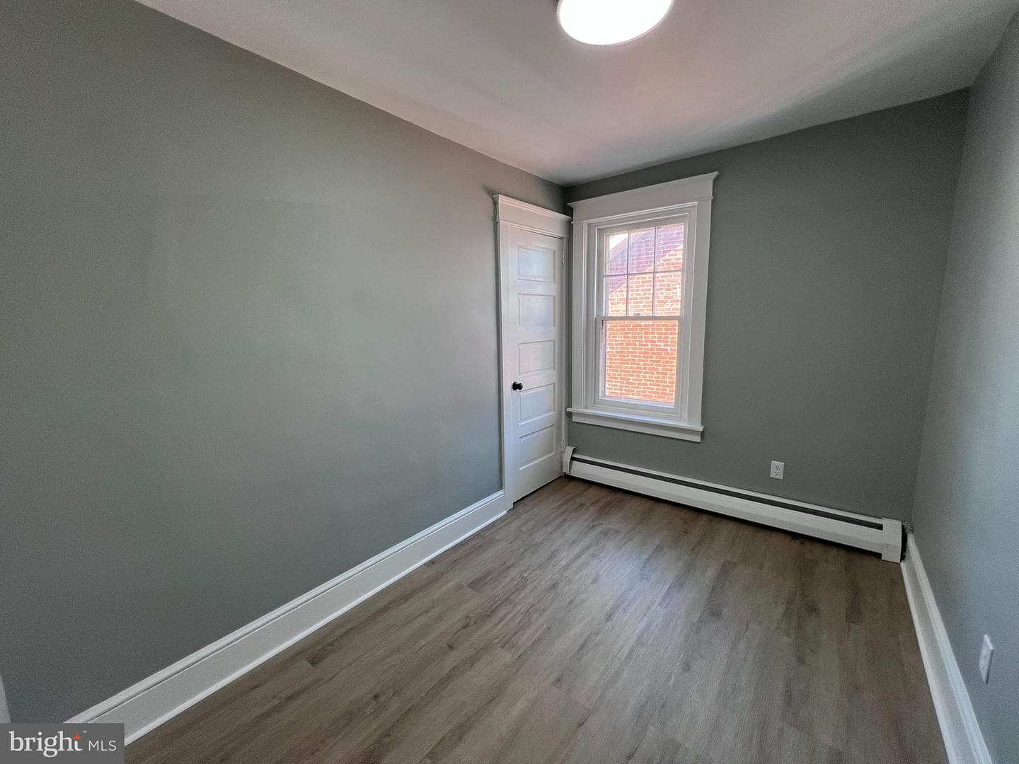 212 East Street photo 28
