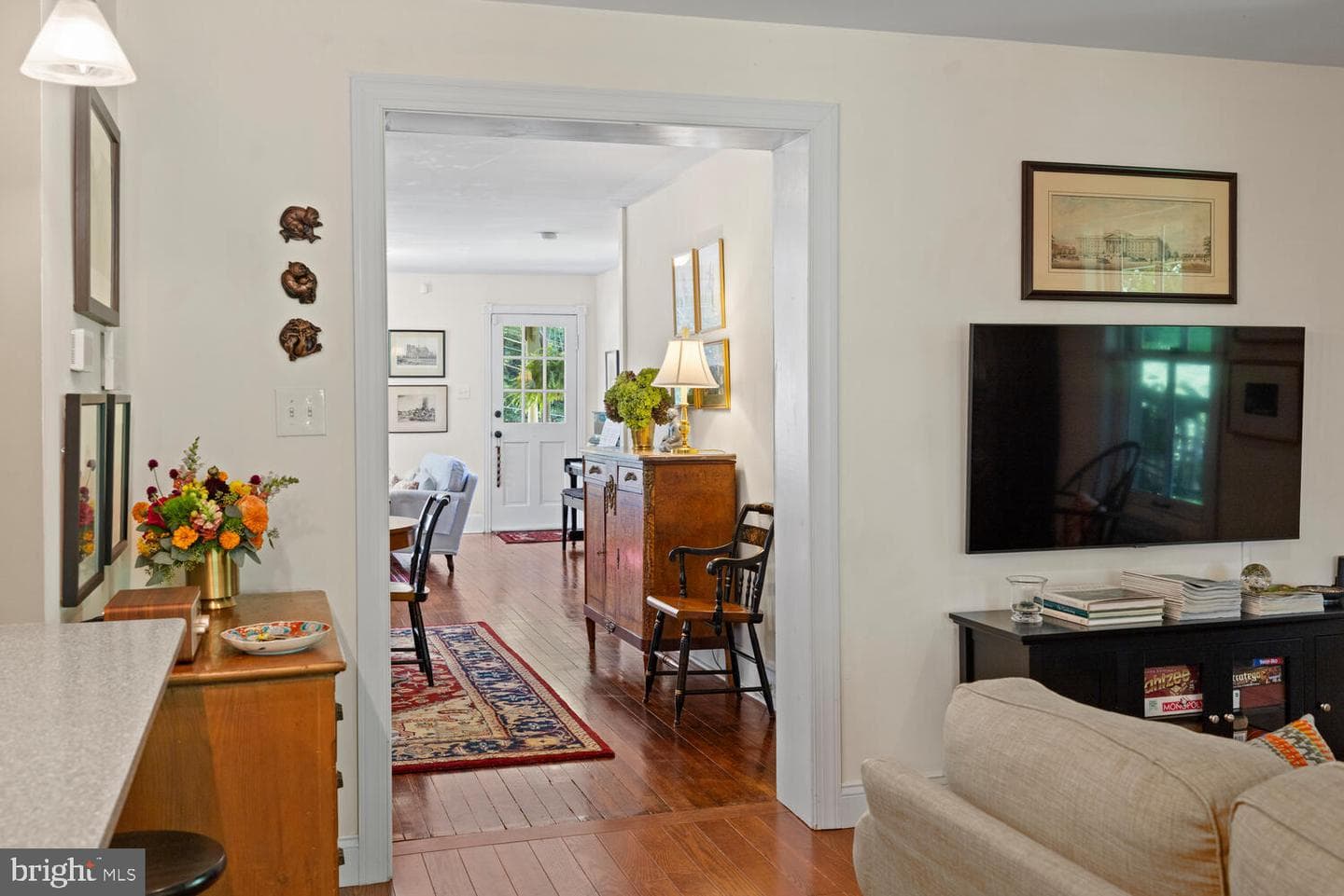 7 Walt Lane photo 14