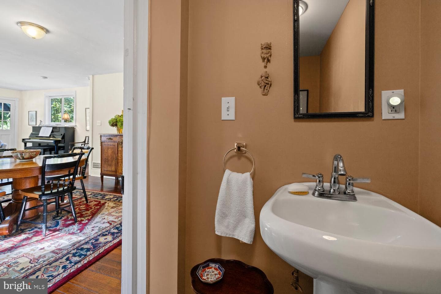 7 Walt Lane photo 28