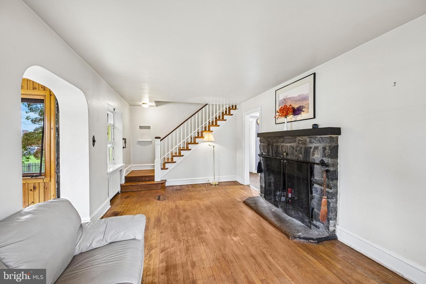 123 Montgomery Avenue photo 25