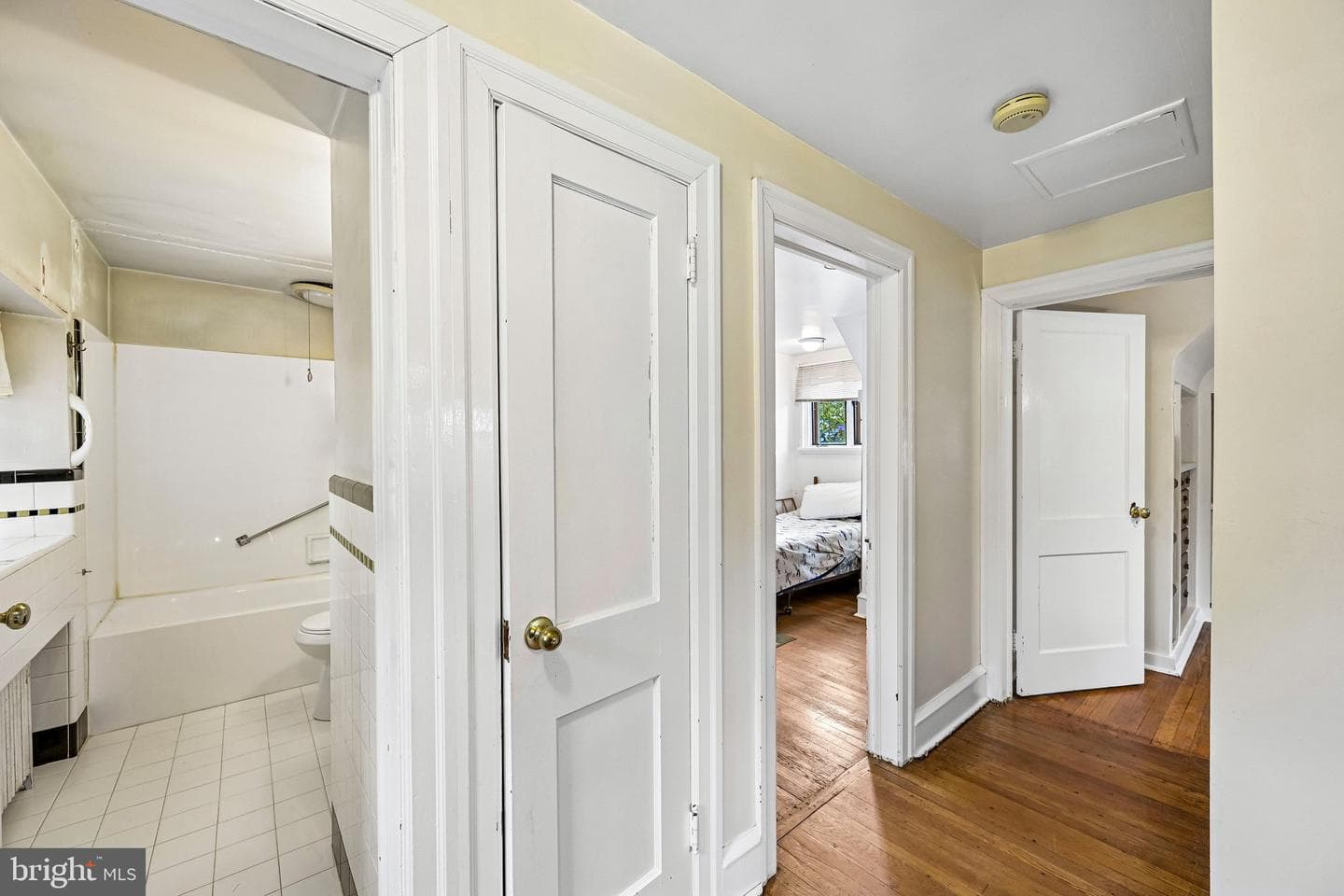 123 Montgomery Avenue photo 30