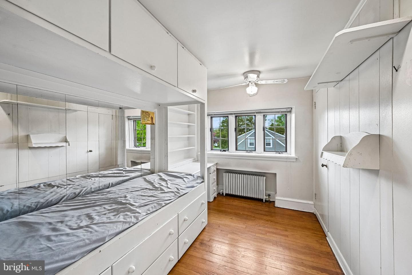 123 Montgomery Avenue photo 32