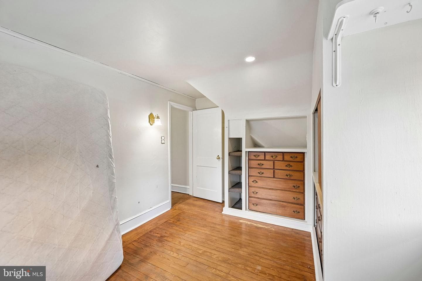 123 Montgomery Avenue photo 39