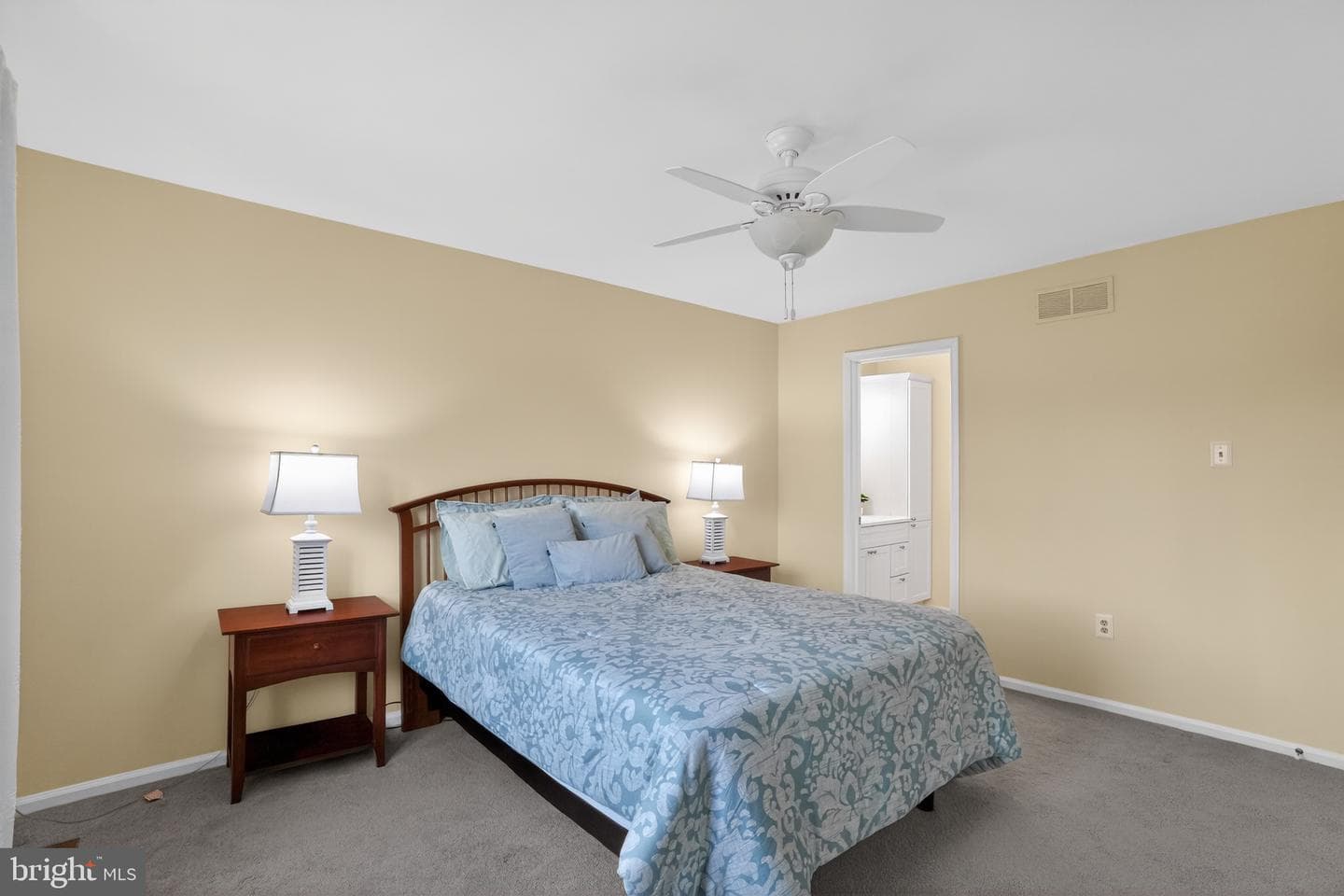 1305 Basswood Grove photo 16