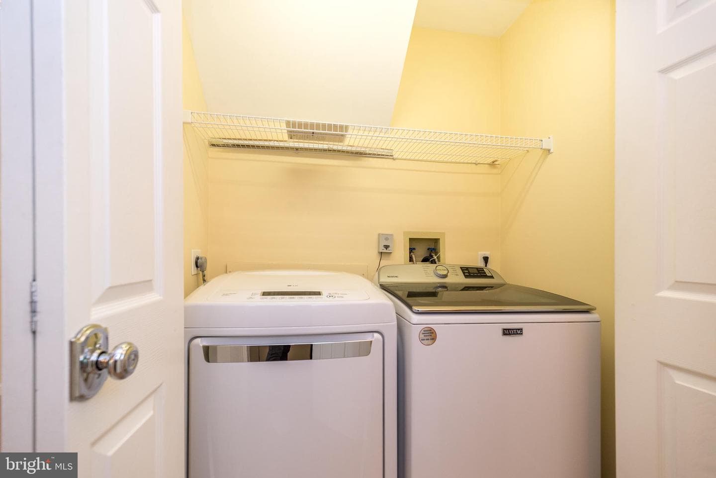 2407 Noras Court #2407 photo 11