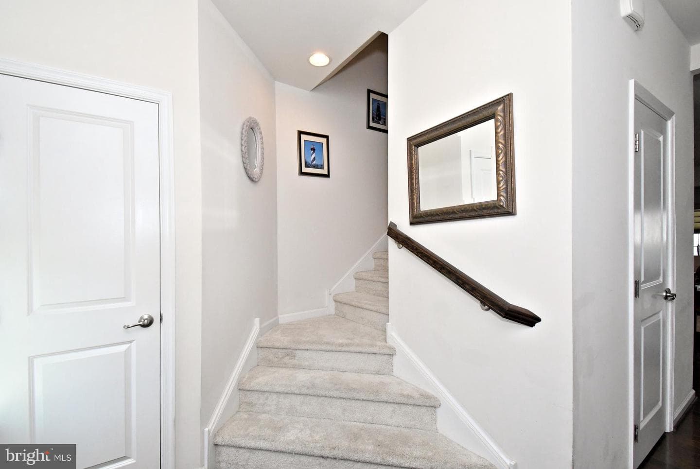 1717 Lisa Court photo 10