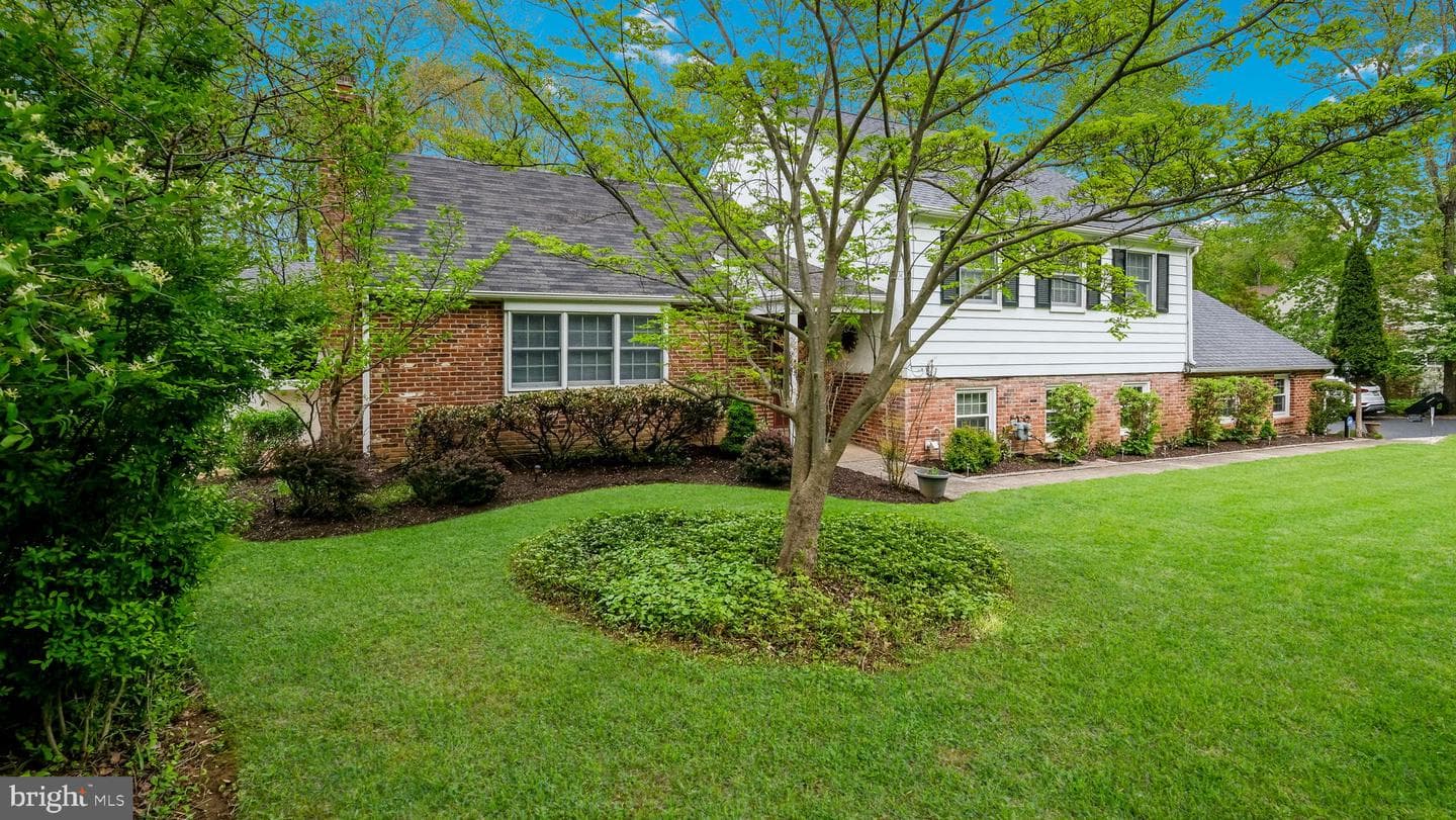 405 Toland Drive