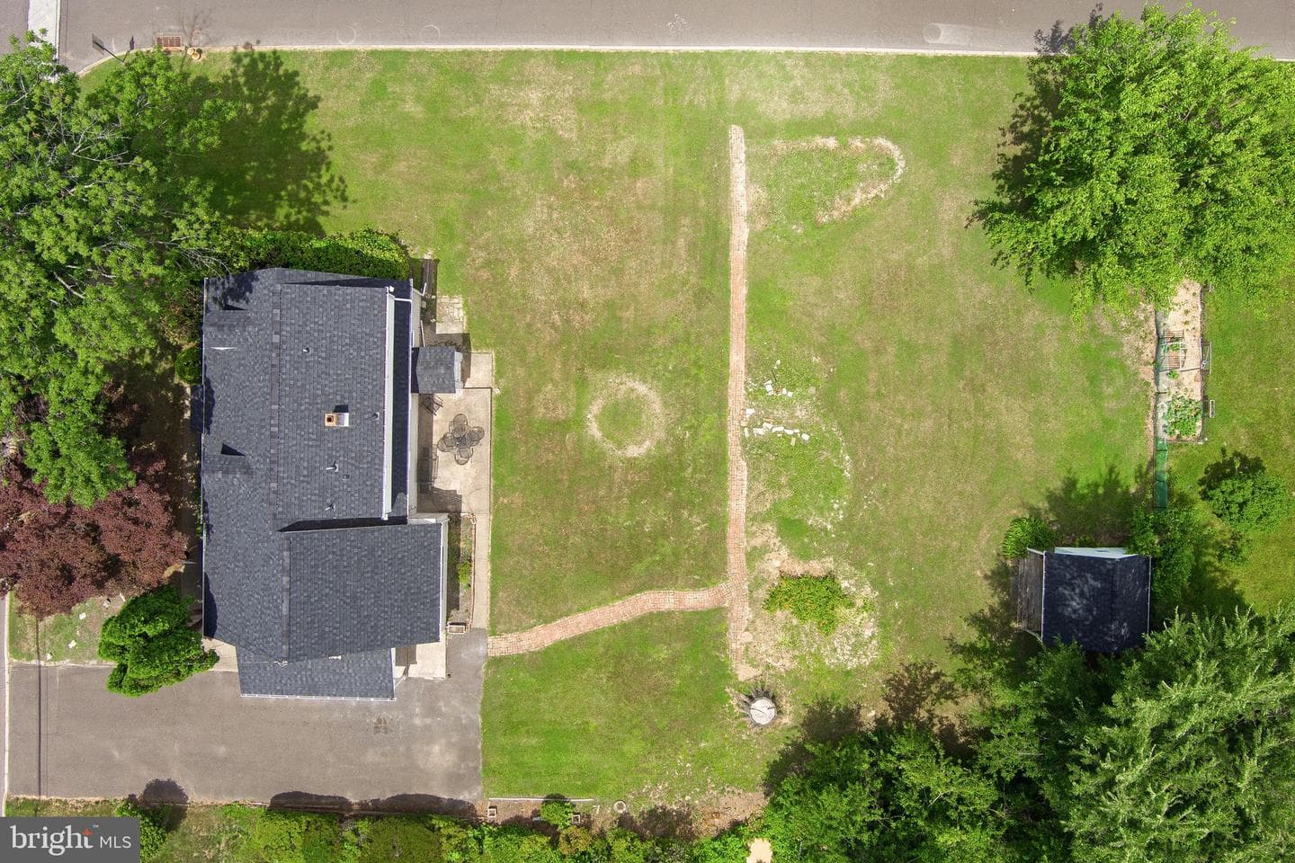 335 Tanner Avenue photo 38