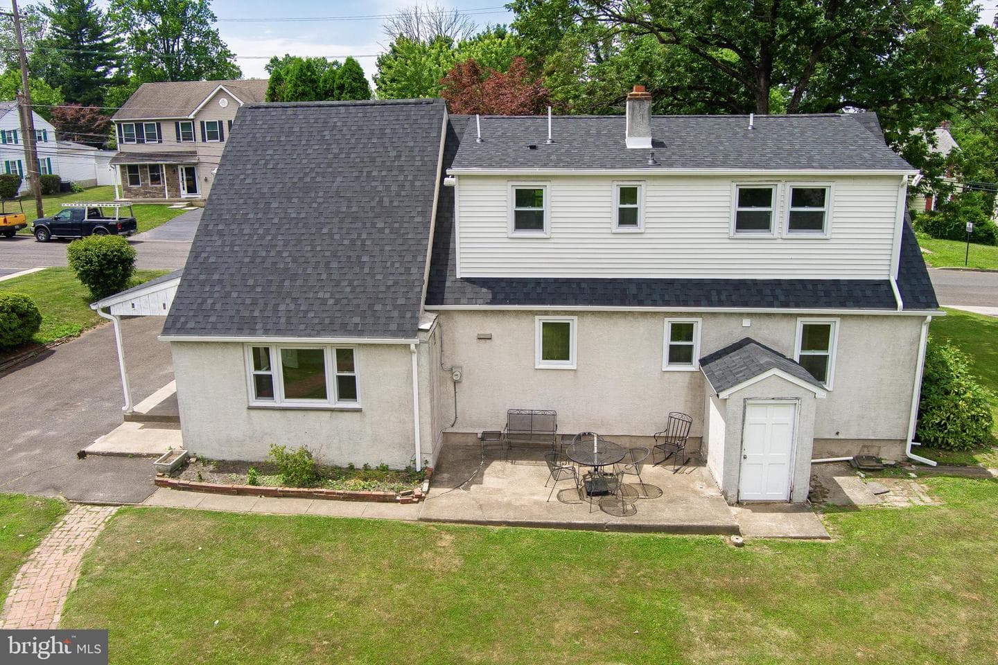 335 Tanner Avenue photo 45