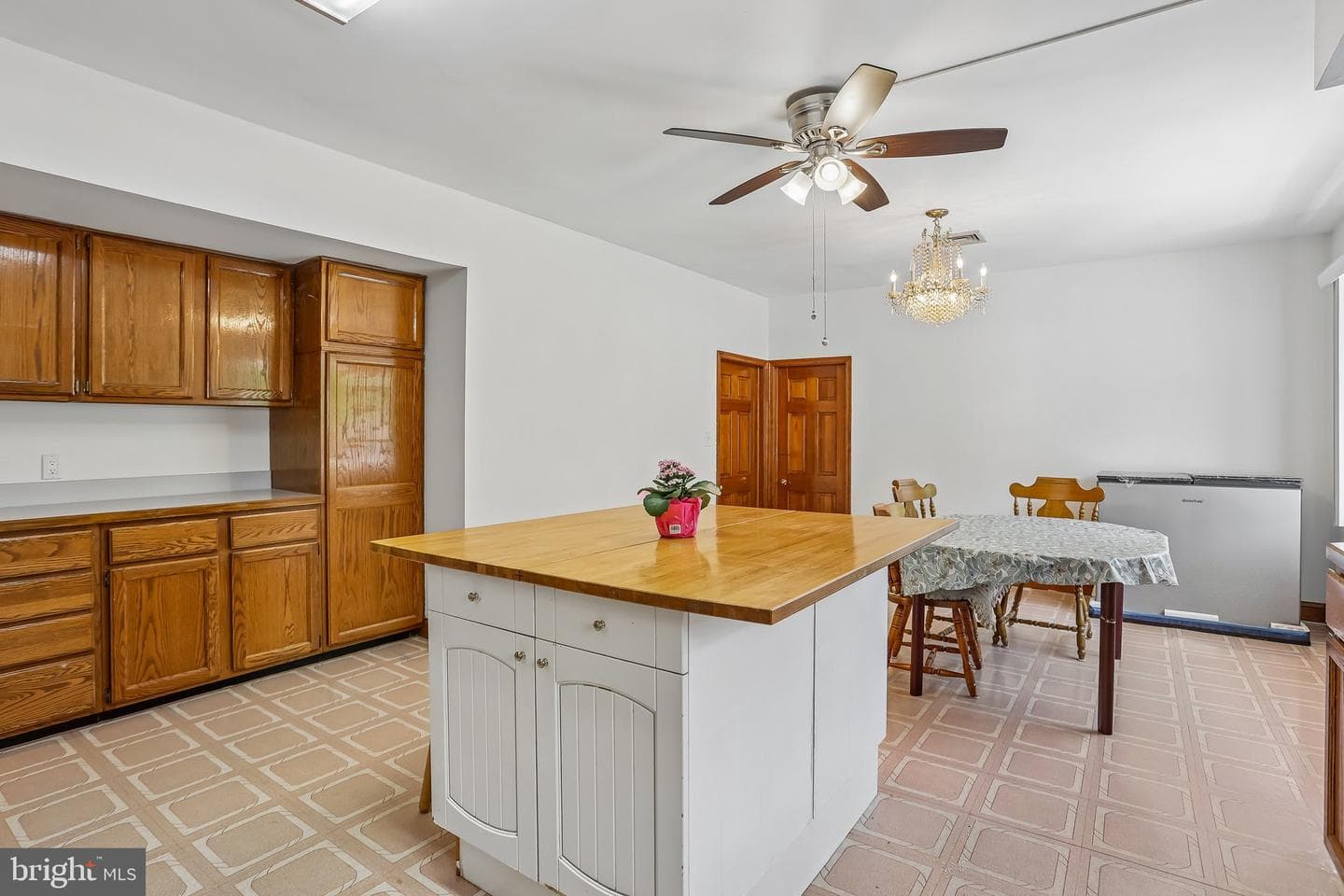 1431 Dreshertown Road photo 21