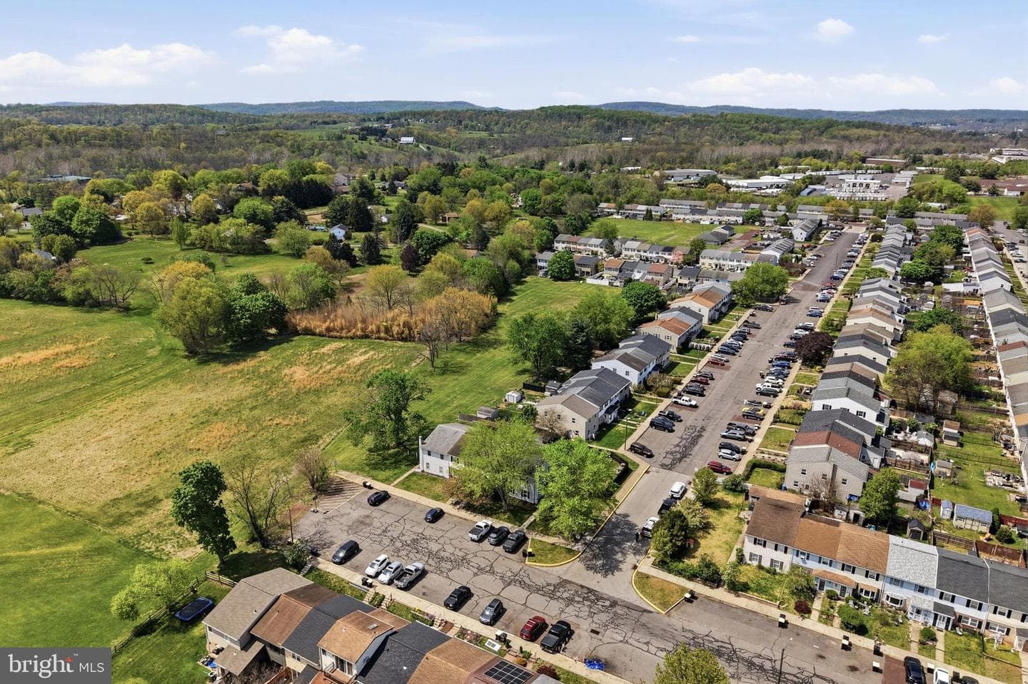 711 Hamilton Road photo 41