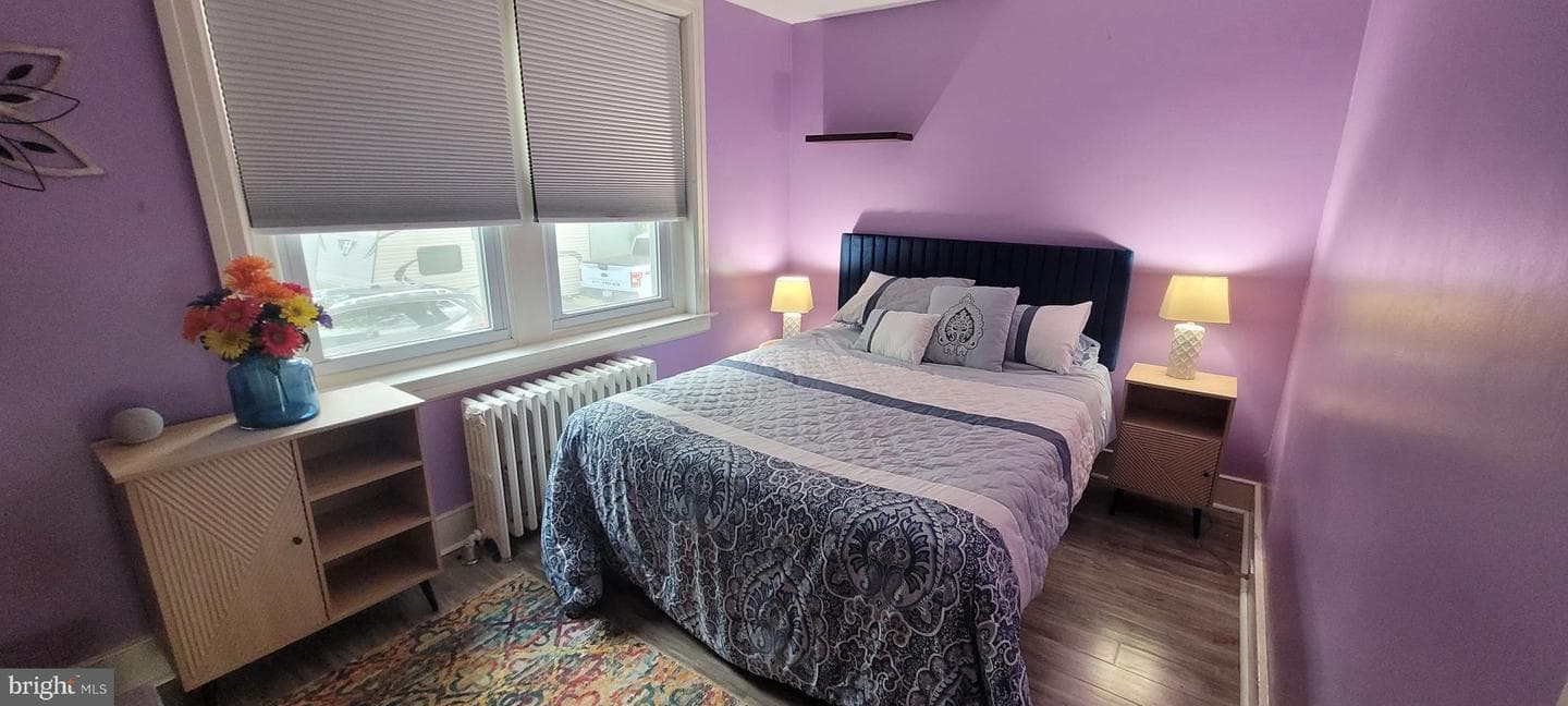 206 Burnside photo 40