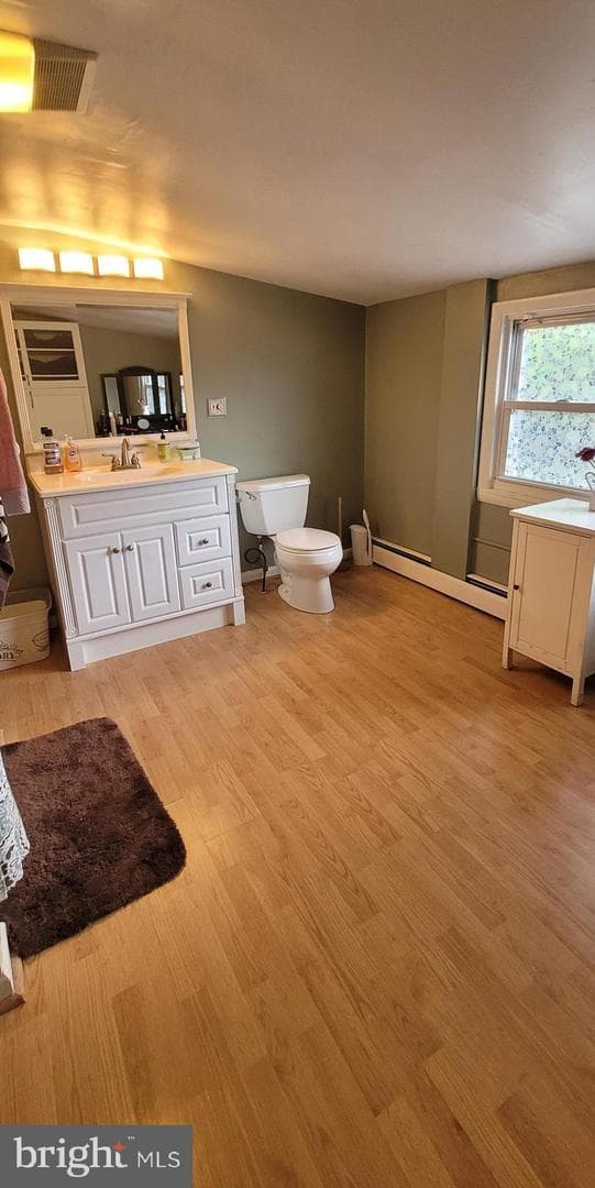 206 Burnside photo 44