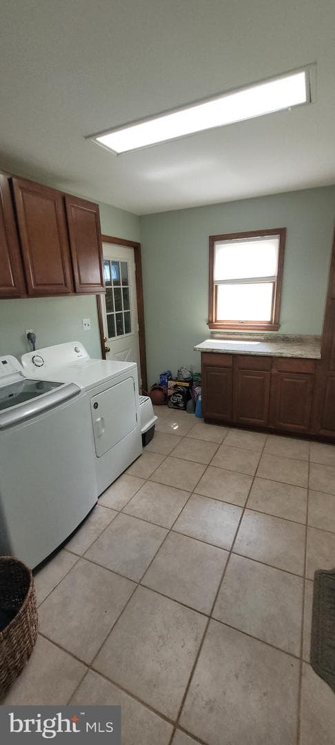 206 Burnside photo 47
