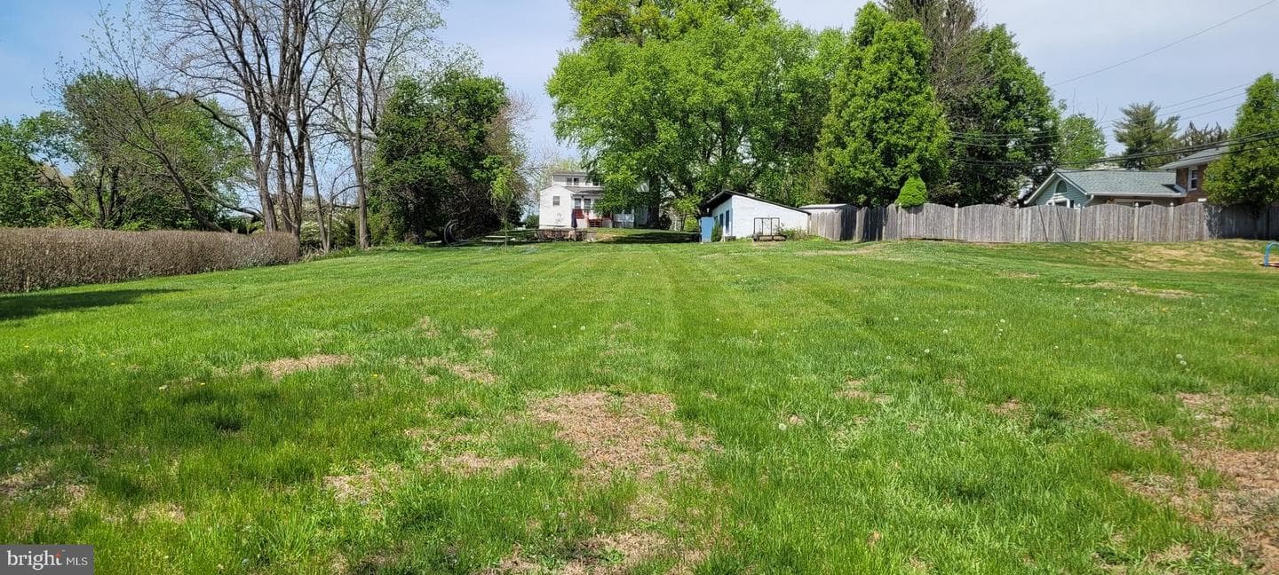 206 Burnside photo 72