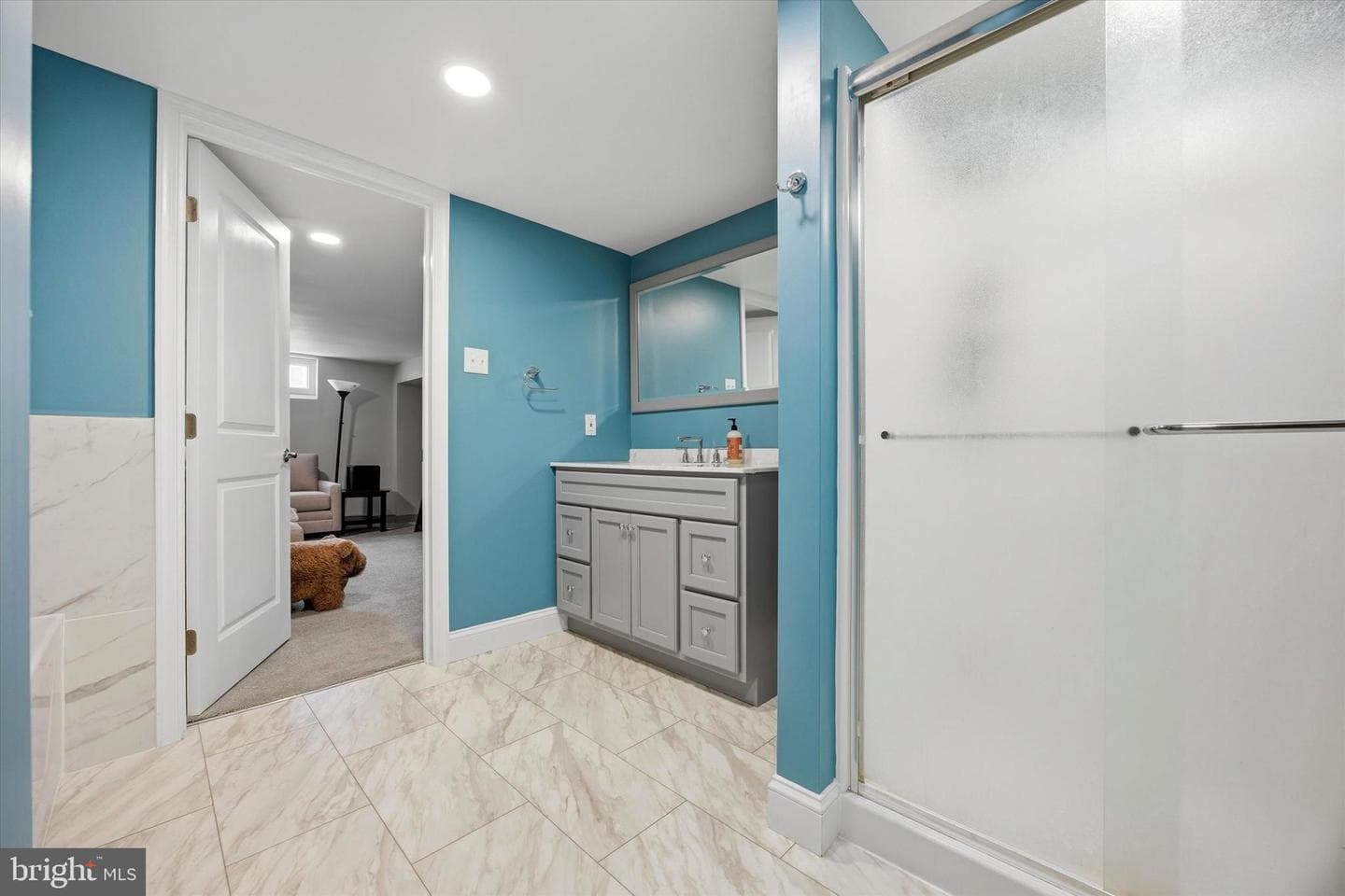 480 Jefferson Street photo 26