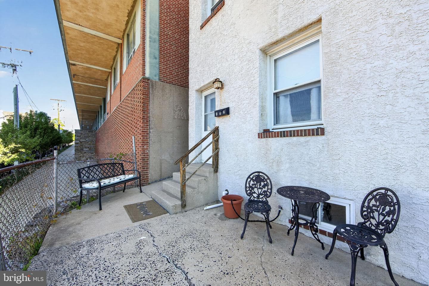 132 E 3rd Avenue photo 25