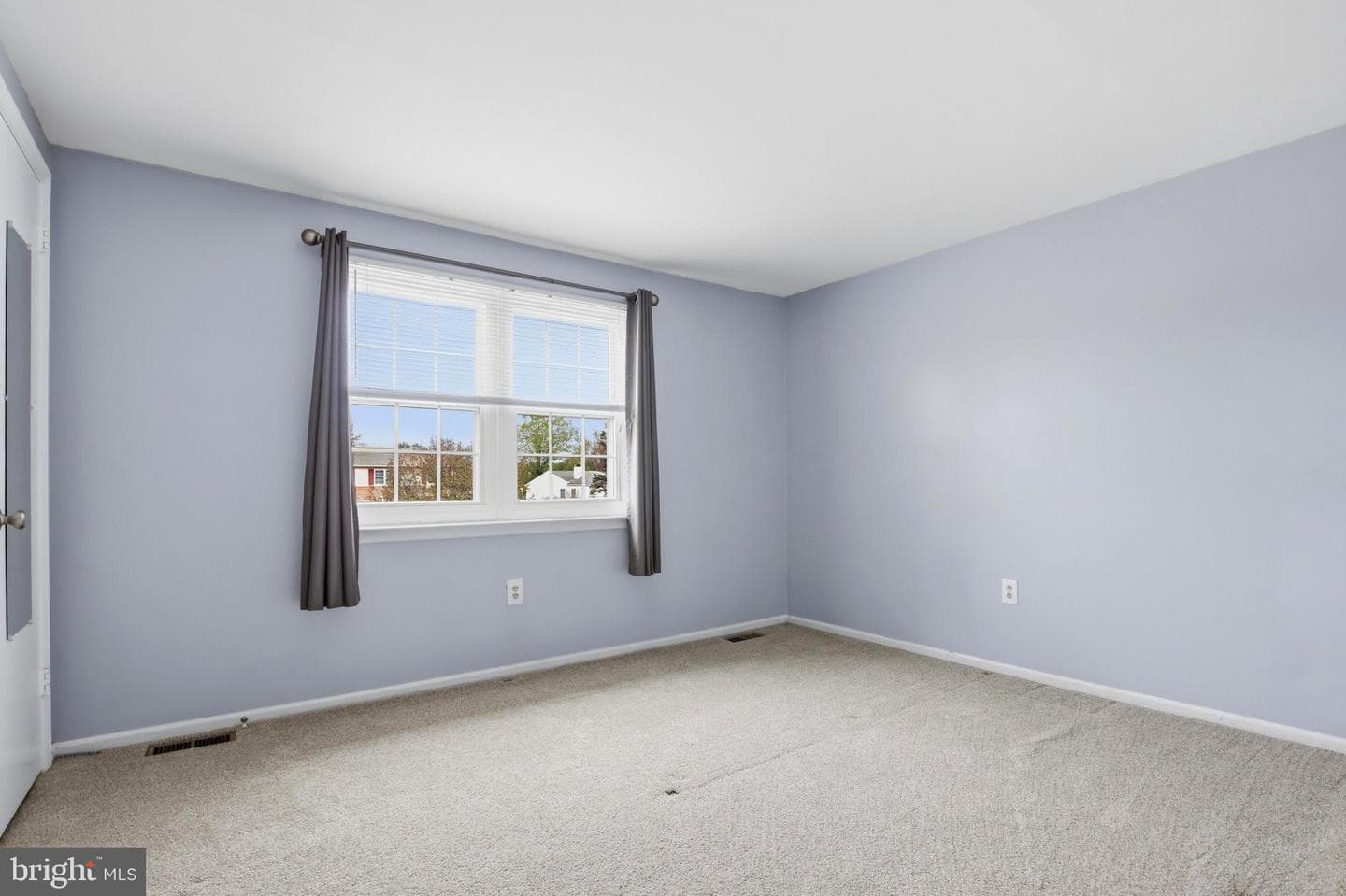 328 Courtland Avenue photo 14
