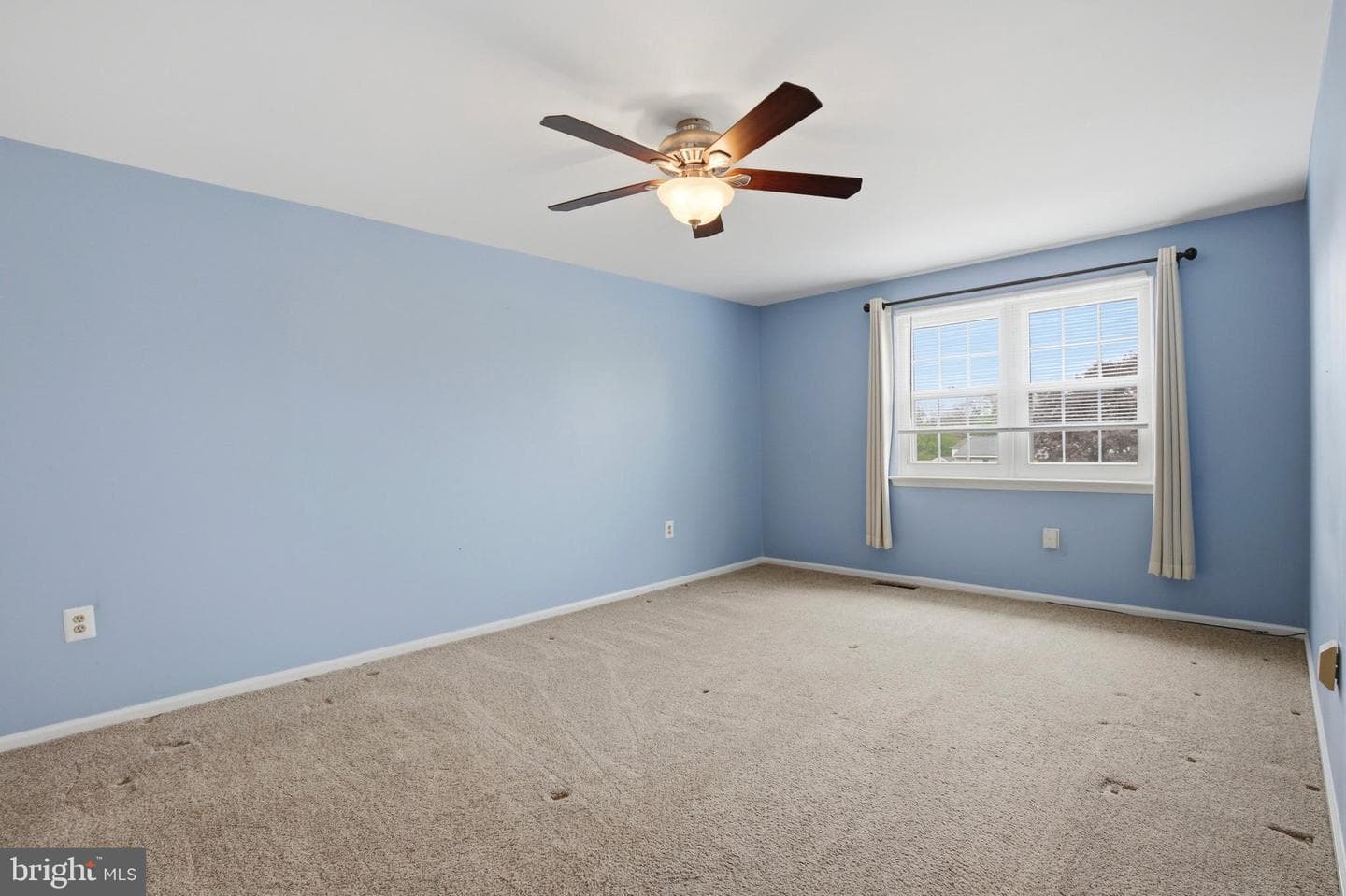 328 Courtland Avenue photo 16