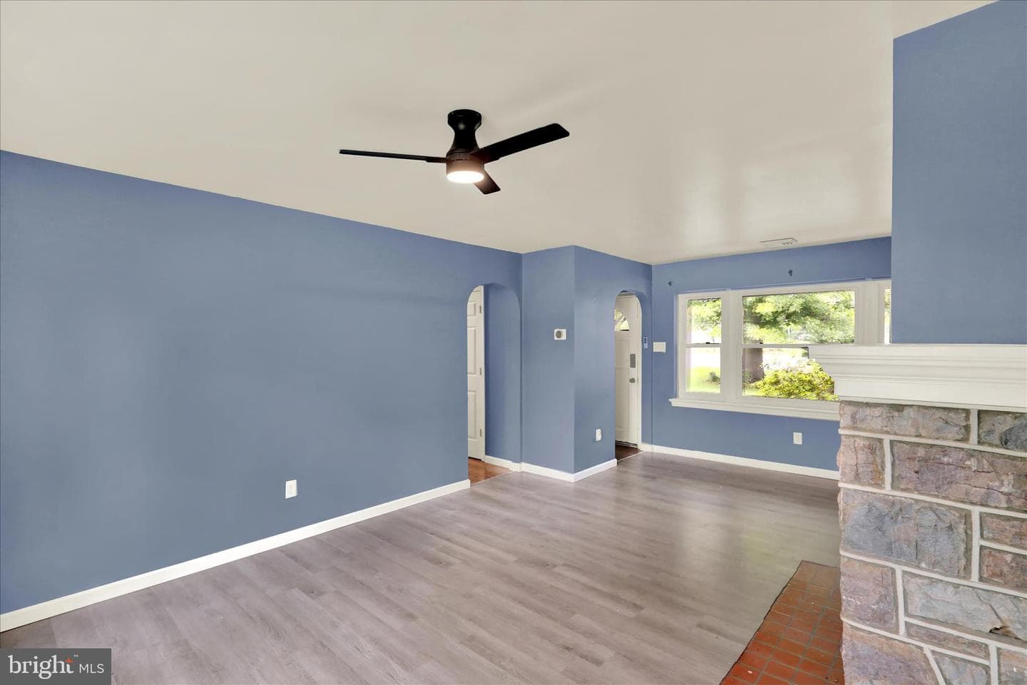 434 E Moyer Road photo 15