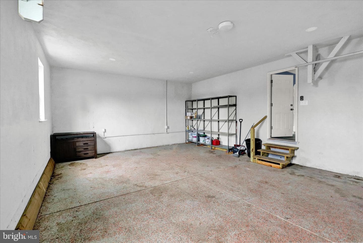 434 E Moyer Road photo 32
