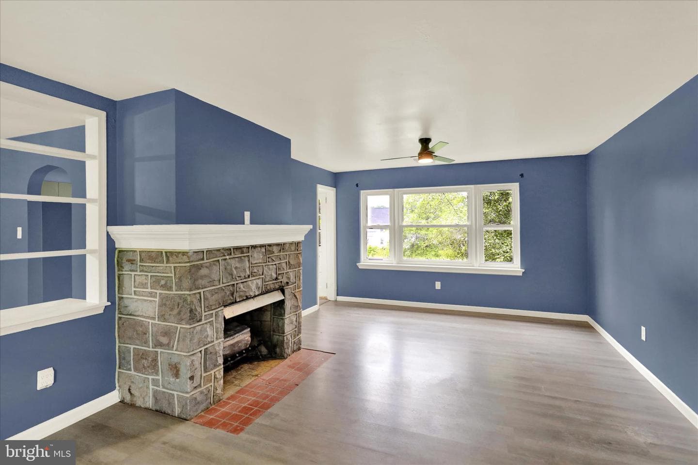 434 E Moyer Road photo 7