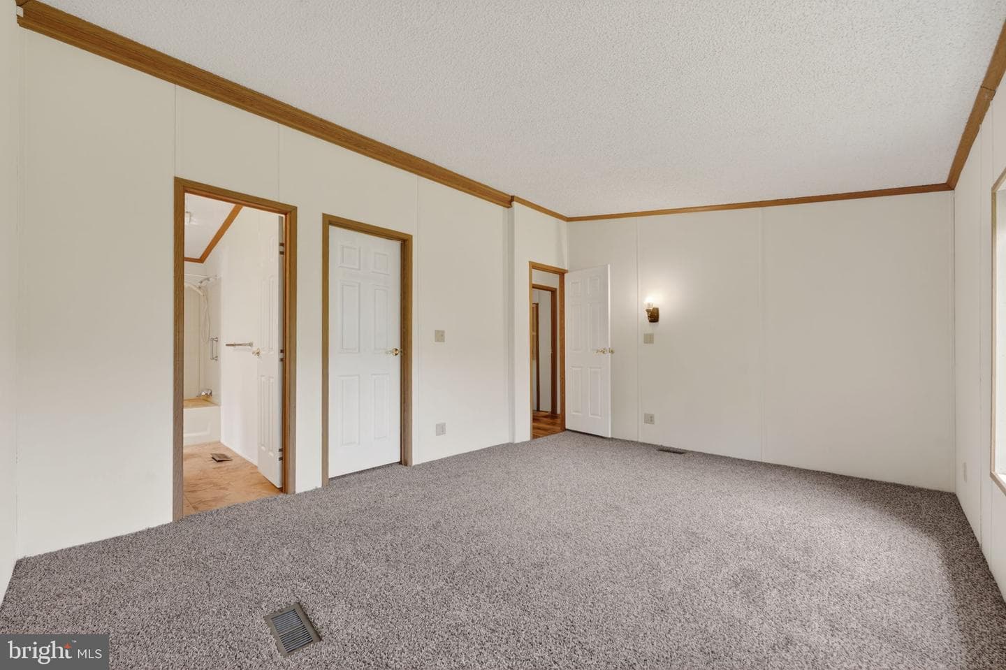 36 Bentwood Circle photo 10