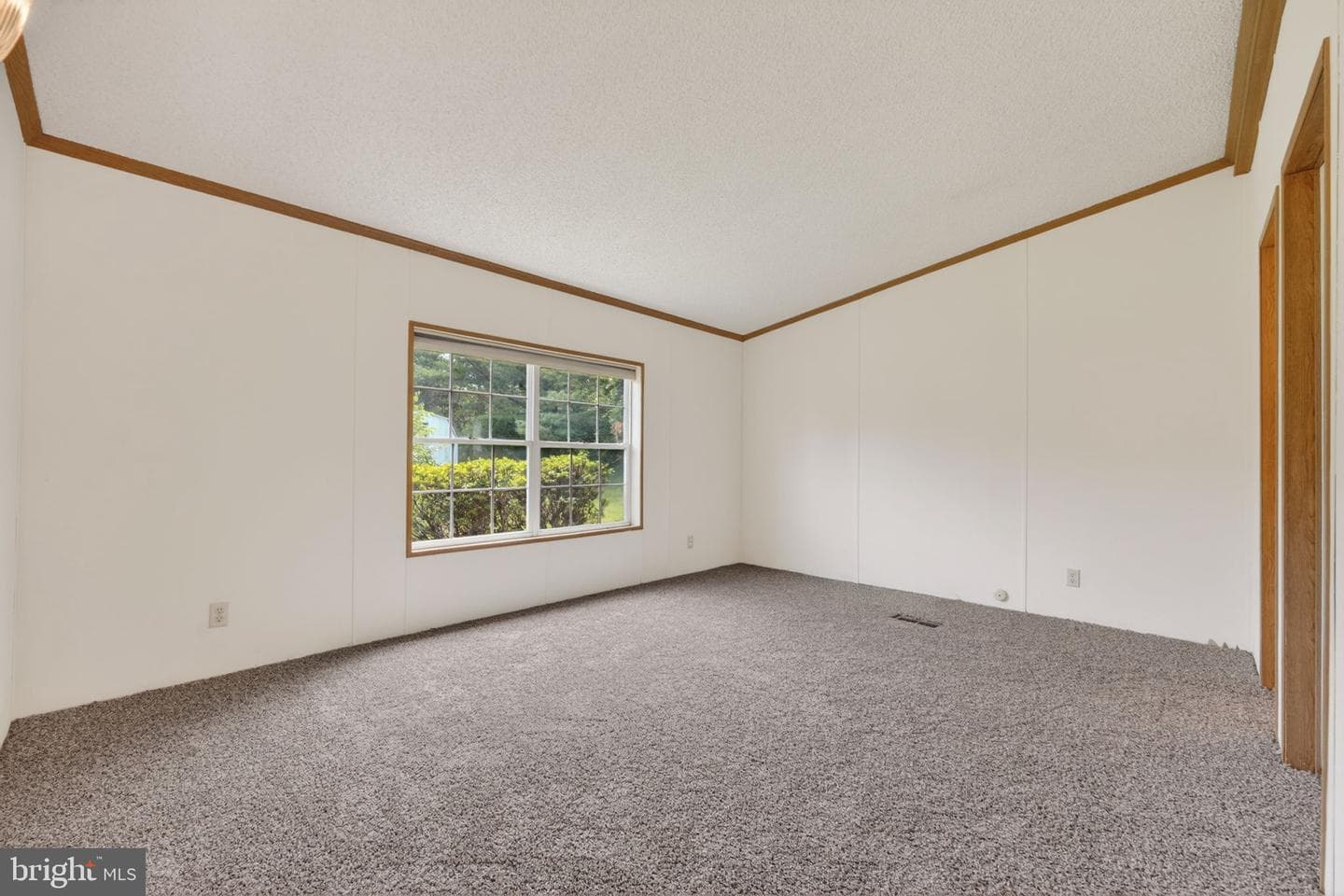 36 Bentwood Circle photo 8