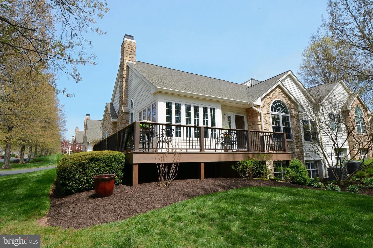 182 Lions Gate Circle photo 3