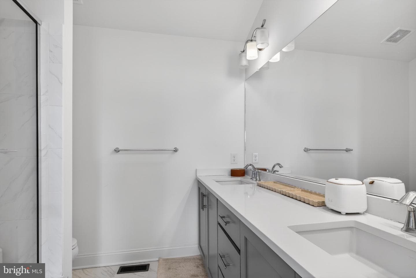 124 Everleigh Drive photo 16
