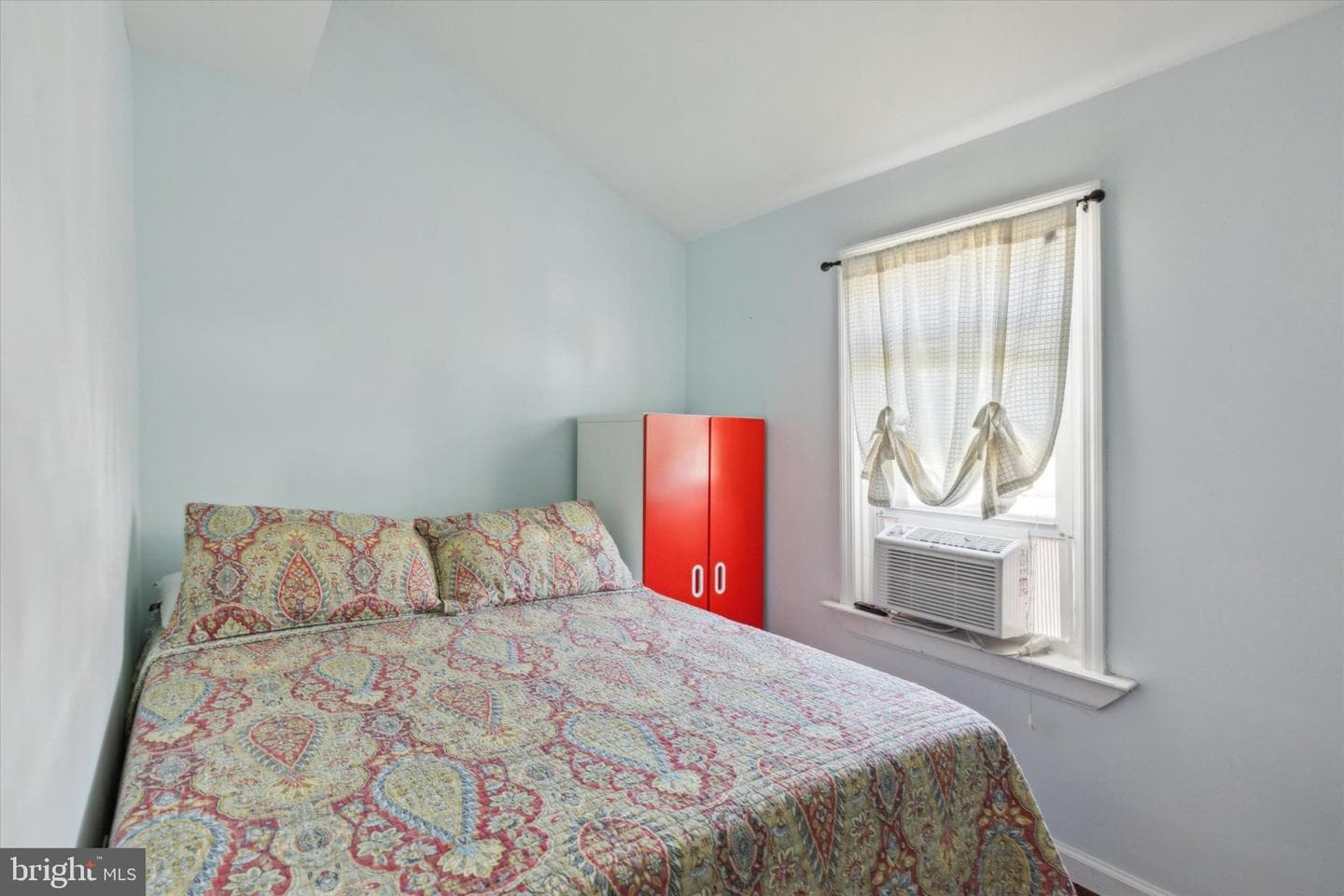 347 York Avenue photo 16