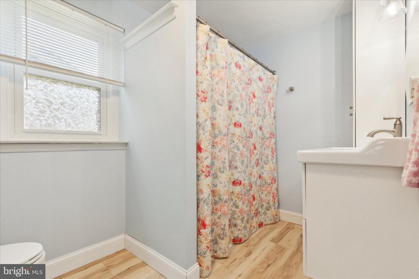 347 York Avenue photo 17