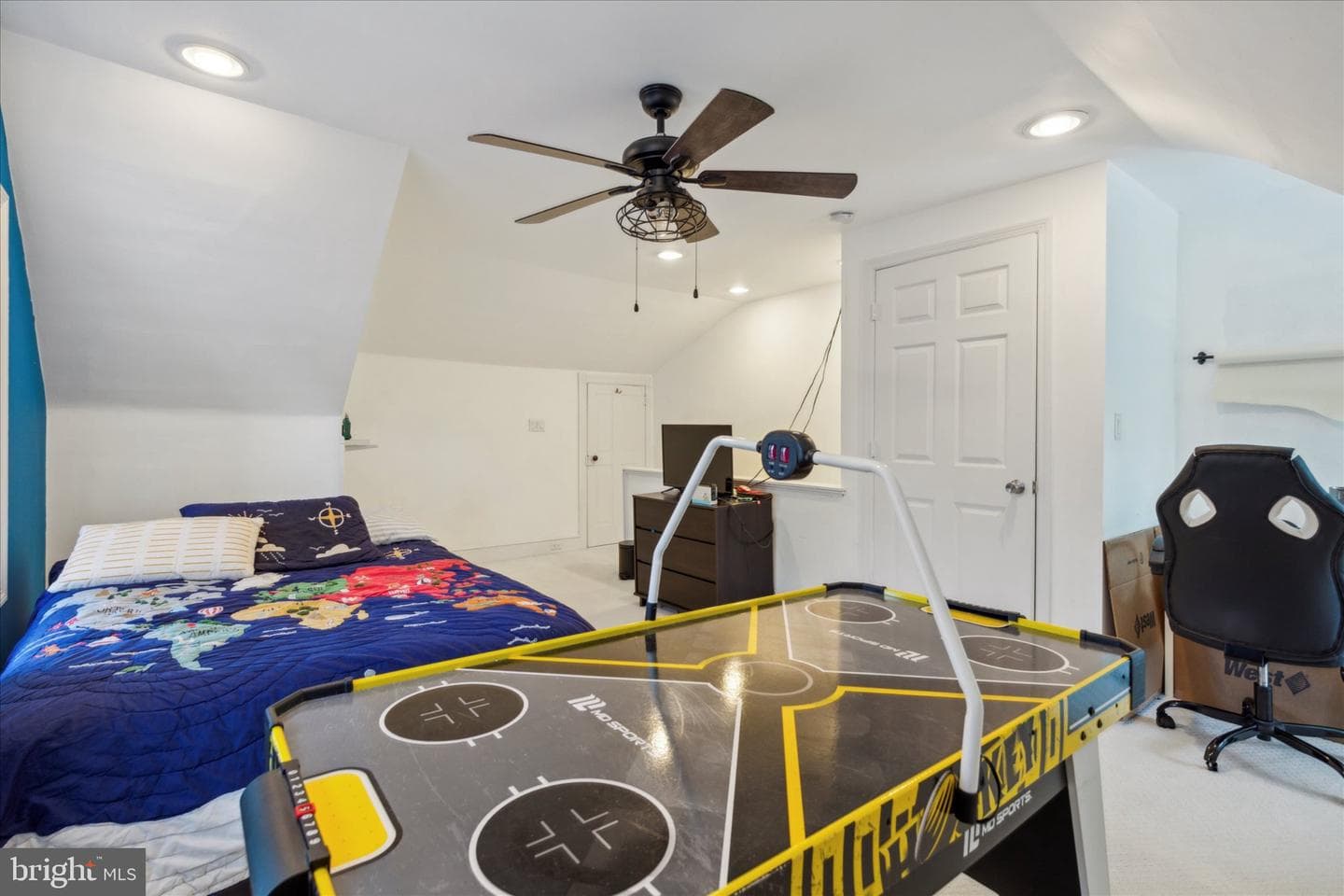 347 York Avenue photo 18