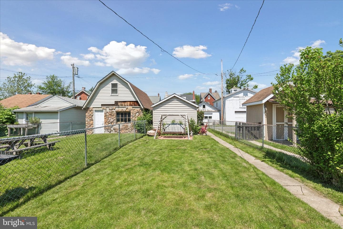 347 York Avenue photo 21